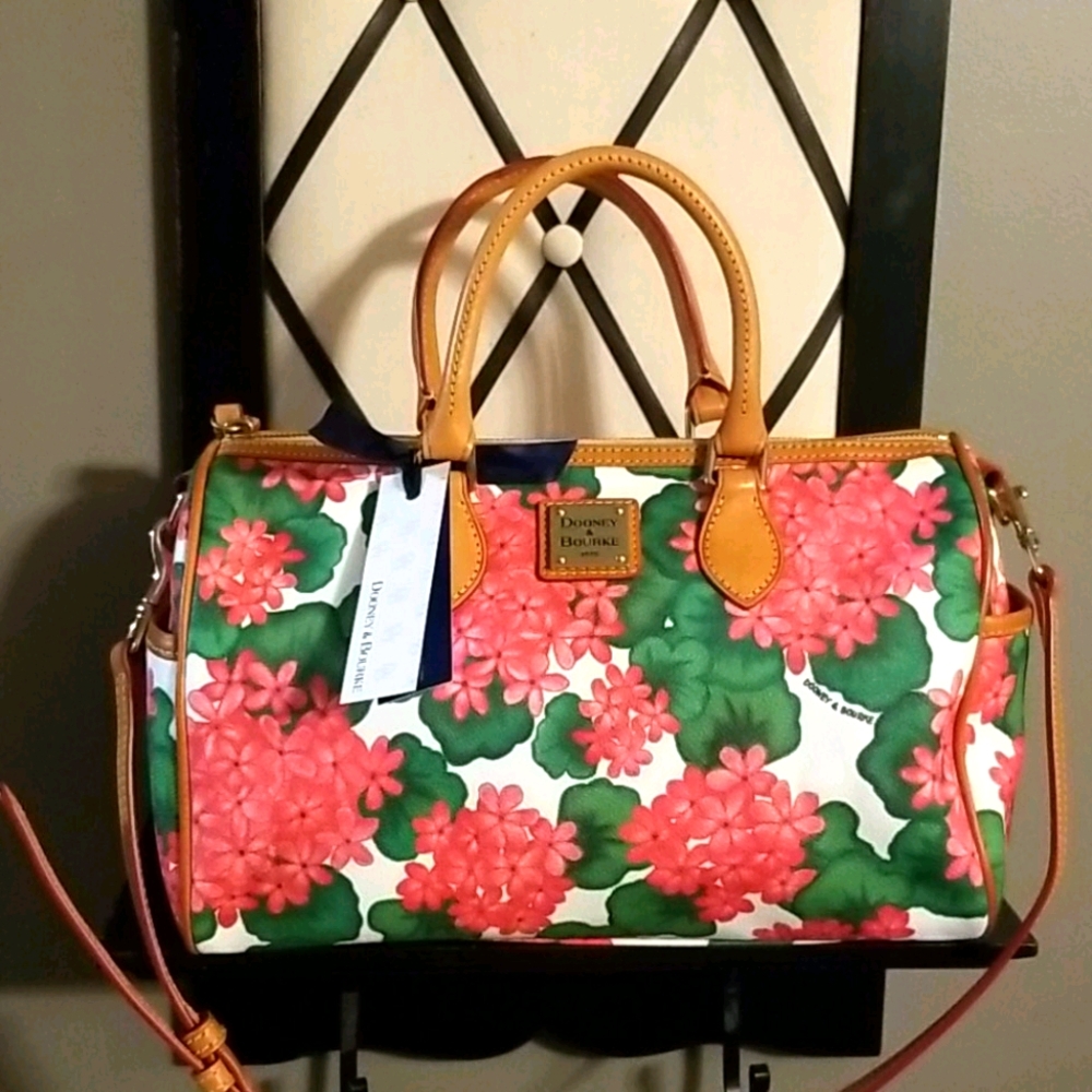 Dooney and bourke Hydrangea handbag